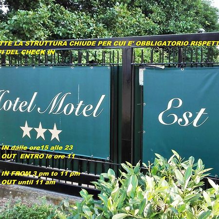 Hotel Motel Est Peschiera Borromeo Exteriér fotografie