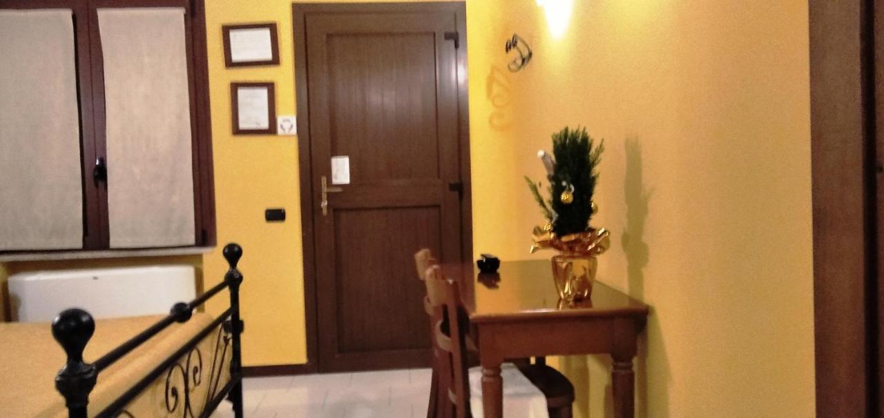 Hotel Motel Est Peschiera Borromeo Exteriér fotografie