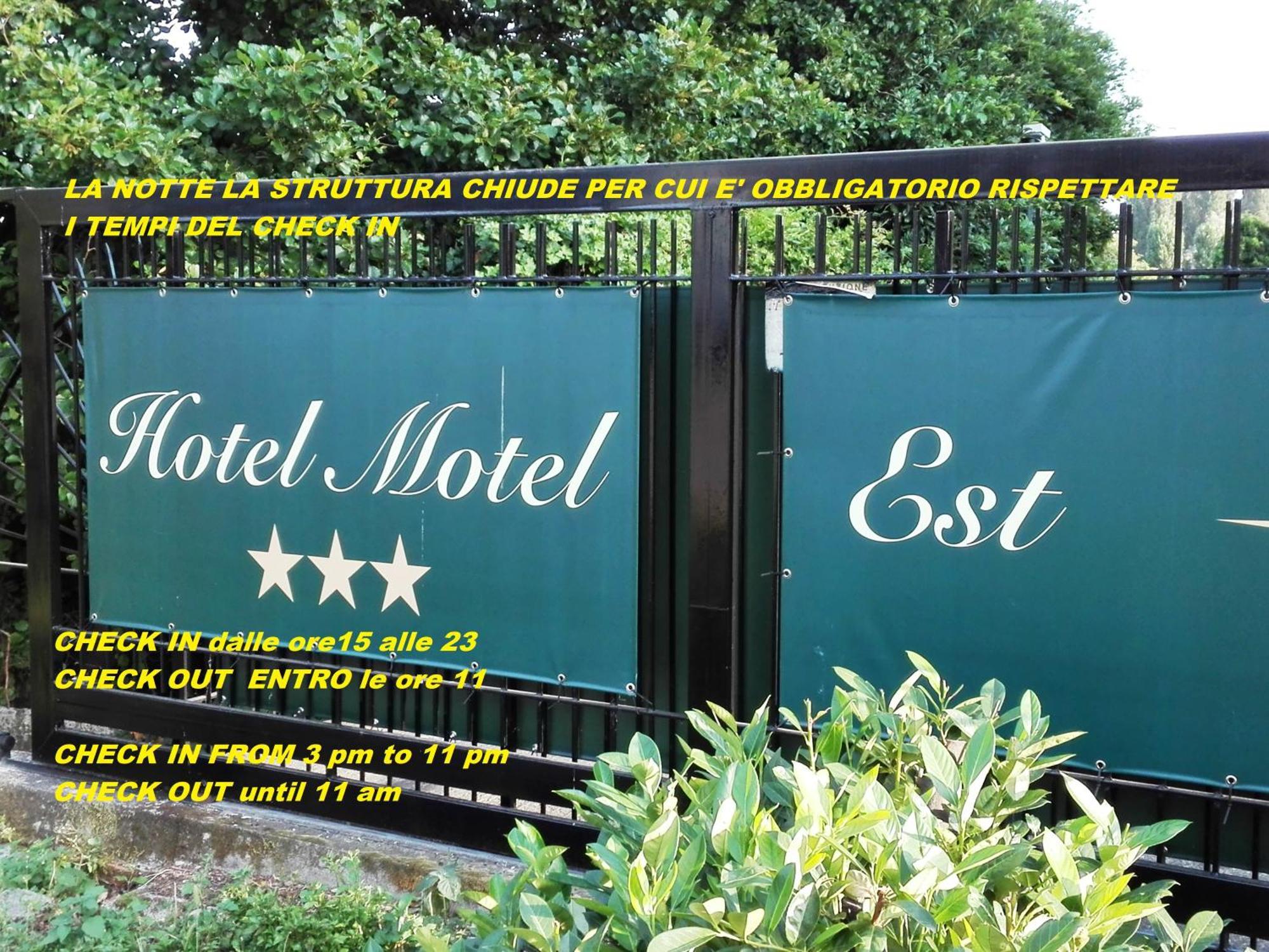 Hotel Motel Est Peschiera Borromeo Exteriér fotografie
